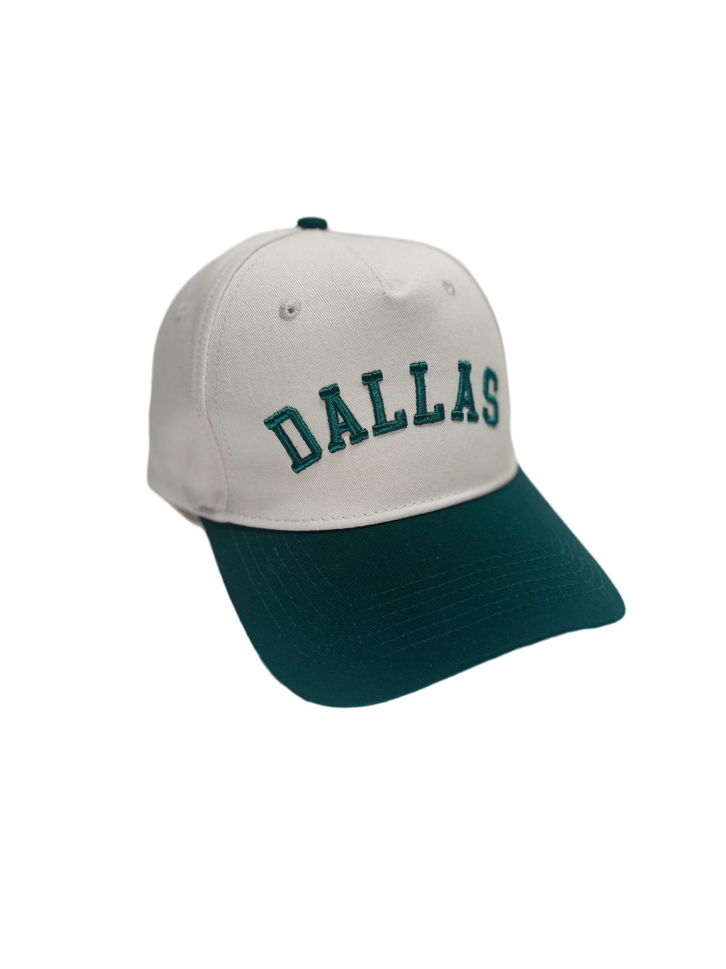 Dallas Hat in green with 3D embroidery, adjustable buckle for a perfect fit, unisex design, stylish cap